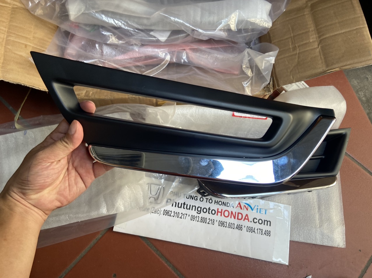 Ốp đèn sương mù xe Honda CRV 2018-2020 hàng xịn hãng